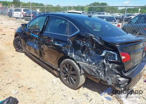 2018 Nissan Sentra Sr z USA, uszkodzony, nr VIN 3N1AB7AP6JY262408